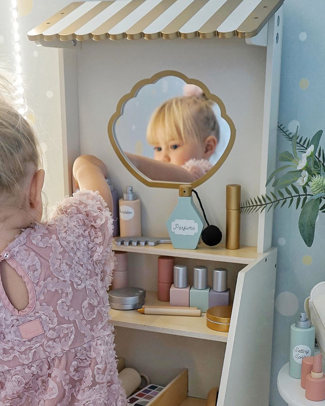 Beauty Salon Kinder Holzspielzeug Jabadabado Beauty Salon Kinder Holzspielzeug Jabadabado