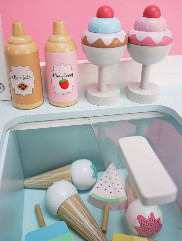 Kinder Eisstand Holzspielzeug Jabadabado