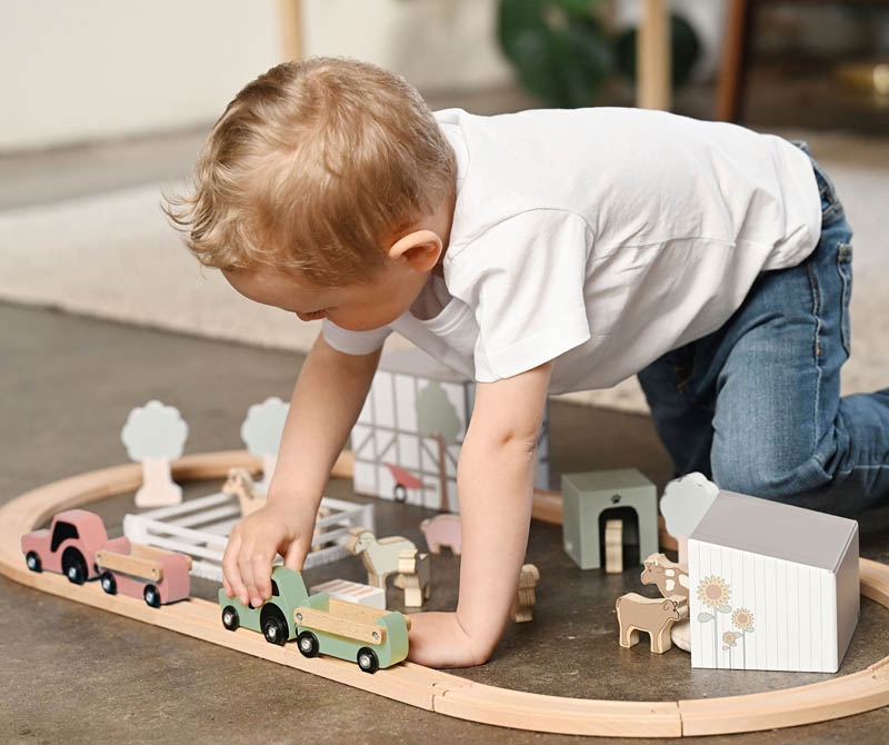 Spielbahn Set Bauernhof Kinder Holzspielzeug Jabadabado